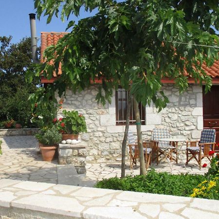 Stone House In A Quiet Landscape, Leonidion Villa Exterior photo